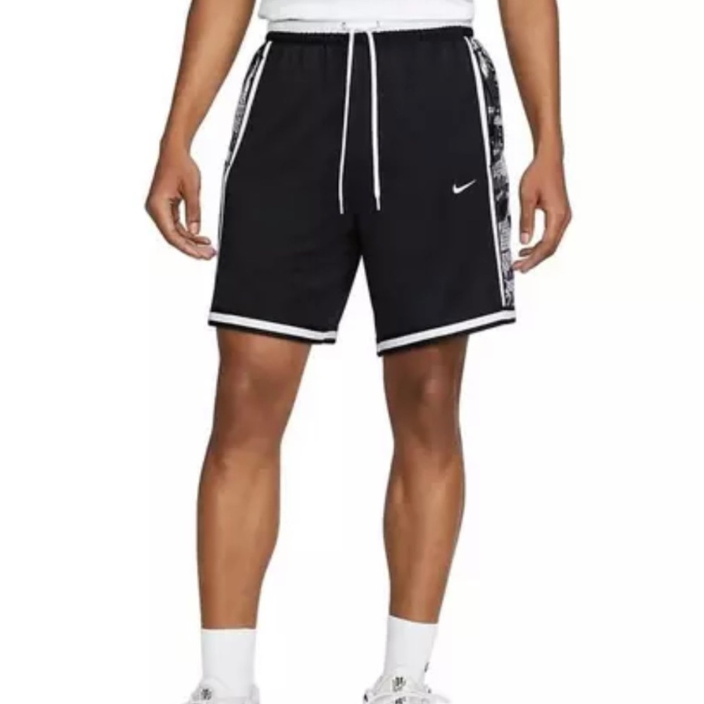 Nike Men's​ Dri-FIT DNA 8" Basketball Shorts-Black/White